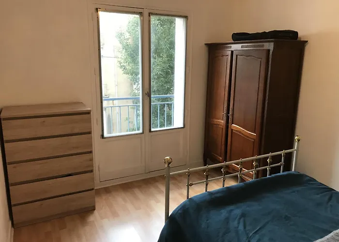 Proche Quai De La Fosse Апартаменты *